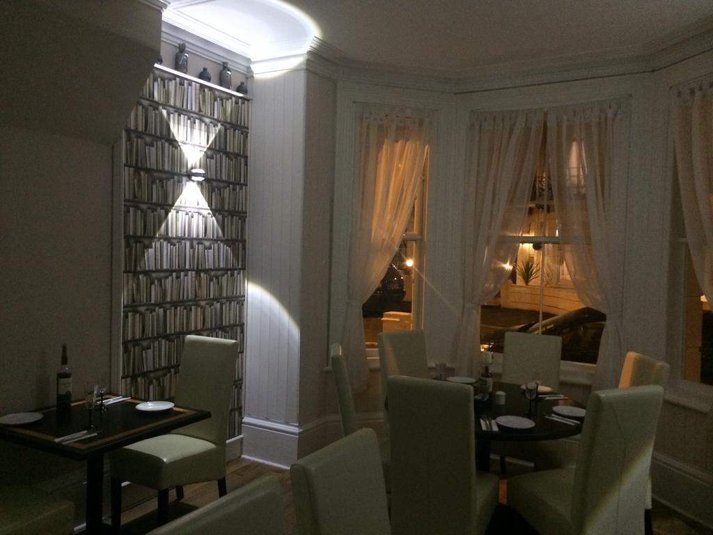 The Prince Guest House Great Yarmouth Bagian luar foto