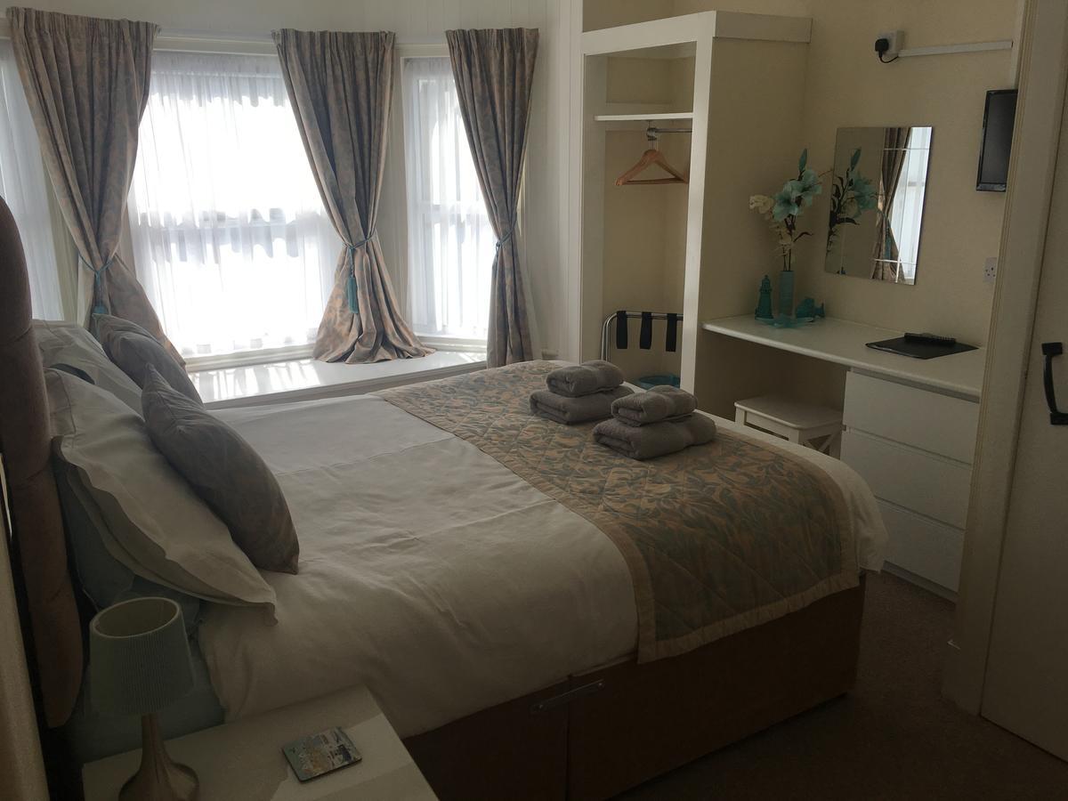 The Prince Guest House Great Yarmouth Bagian luar foto